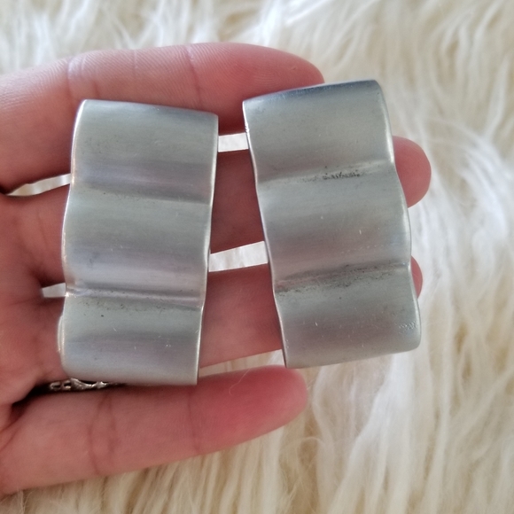 Stunning Art Deco Style Bold Silver Tone Earrings - Picture 3 of 9